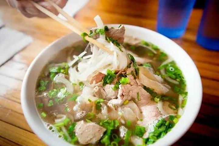 Chuyên gia Hotspot Matrix phân tích: Từ Angela Phương Trinh gây và marketing video